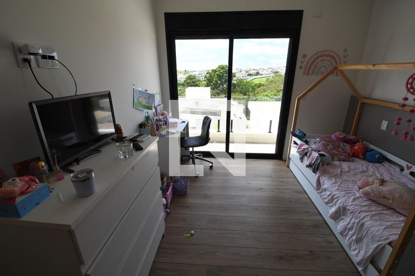 Casa à Venda - Res. Parque dos Alecrins, 4 Quartos,  265 m2 em , Campinas - sp | SoloBR
