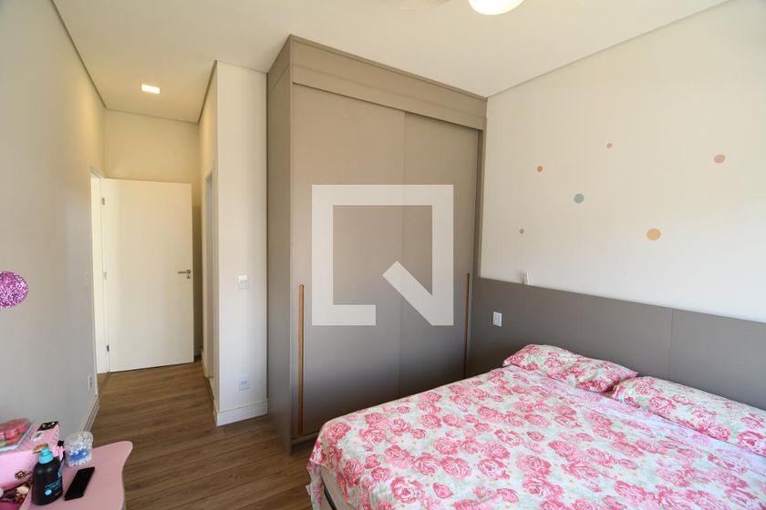 Casa à Venda - Res. Parque dos Alecrins, 4 Quartos,  265 m2 em , Campinas - sp | SoloBR