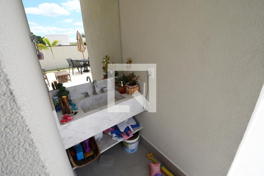 Casa à Venda - Res. Parque dos Alecrins, 4 Quartos,  265 m2 em , Campinas - sp | SoloBR