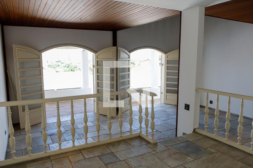 Casa, 5 quartos, 210 m² - Foto 6