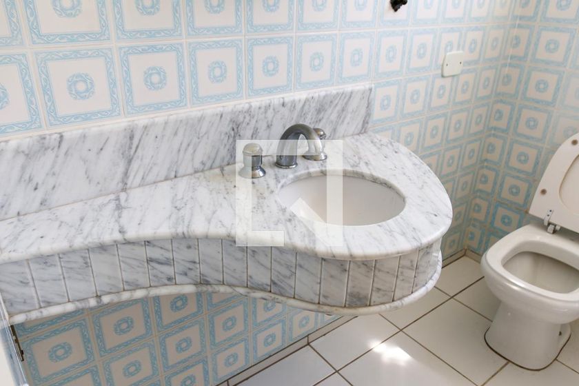Casa, 5 quartos, 210 m² - Foto 27