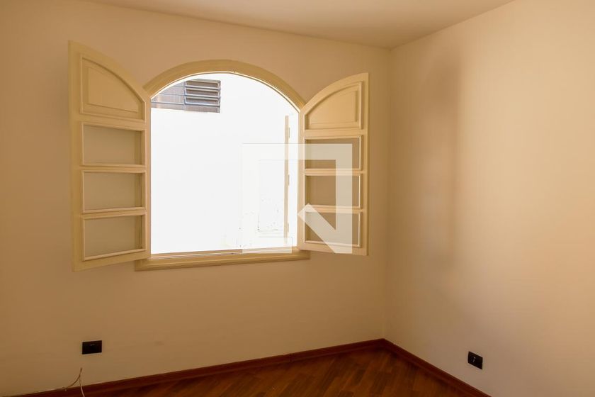 Casa, 5 quartos, 210 m² - Foto 17