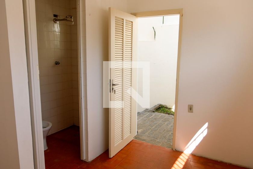 Casa, 5 quartos, 210 m² - Foto 38