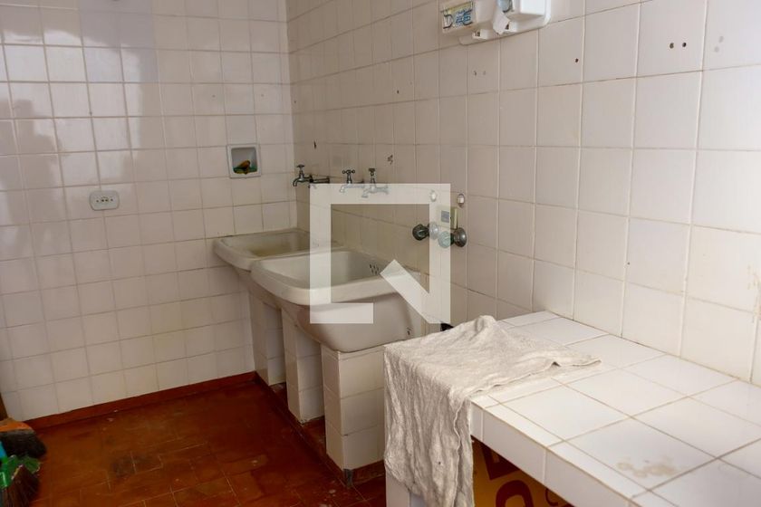 Casa, 5 quartos, 210 m² - Foto 47