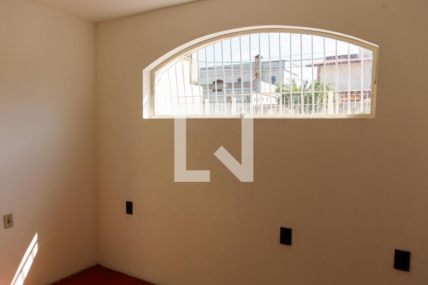 Casa, 5 quartos, 210 m² - Foto 40