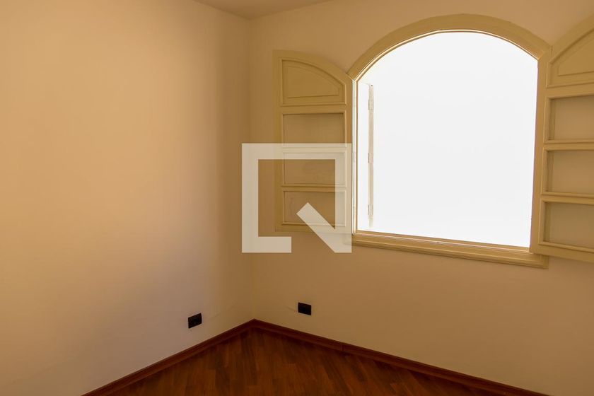 Casa, 5 quartos, 210 m² - Foto 13