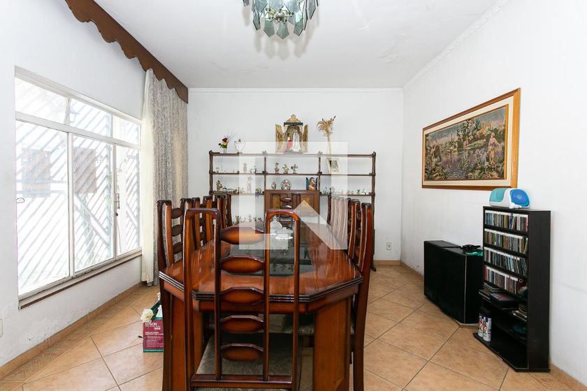 Casa, 4 quartos, 207 m² - Foto 2