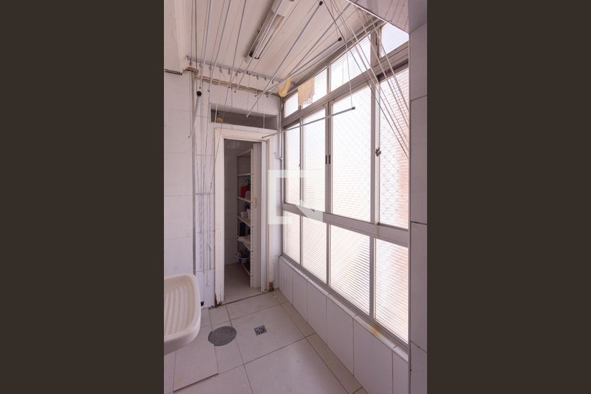 Apartamento à Venda - Centro, 3 Quartos,  160 m2 em , Campinas - sp | SoloBR
