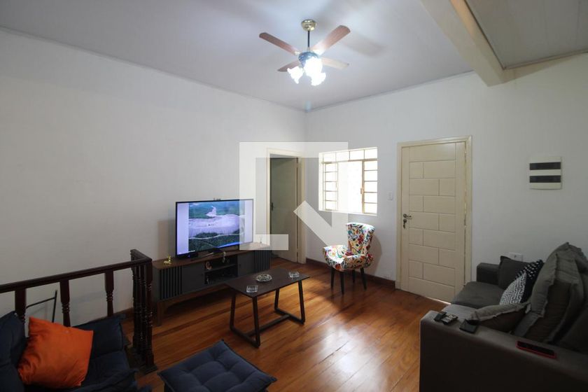 Casa, 5 quartos, 130 m² - Foto 2