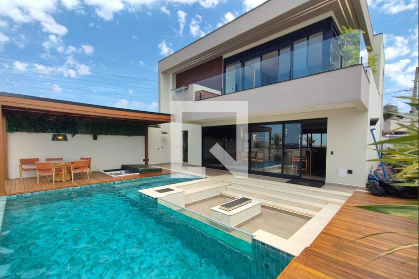 Casa à Venda - Swiss Park, 3 Quartos,  290 m2 em , Campinas - sp | SoloBR
