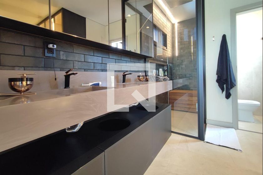 Casa à Venda - Swiss Park, 3 Quartos,  290 m2 em , Campinas - sp | SoloBR