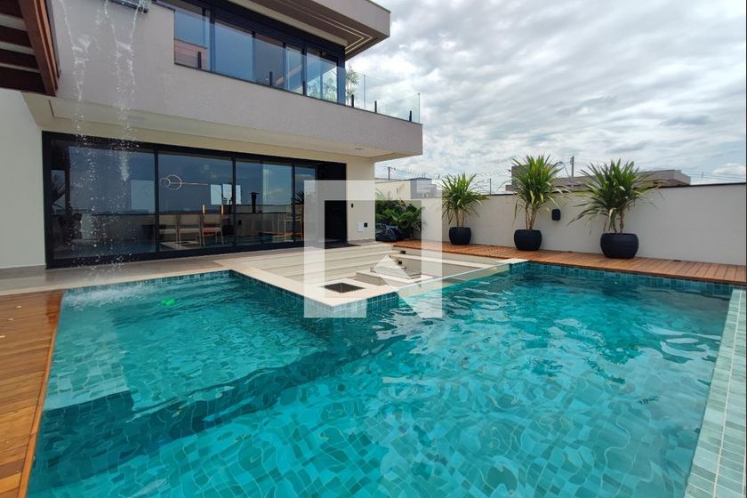 Casa à Venda - Swiss Park, 3 Quartos,  290 m2 em , Campinas - sp | SoloBR