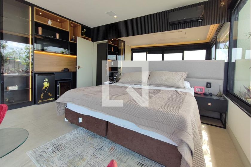 Casa à Venda - Swiss Park, 3 Quartos,  290 m2 em , Campinas - sp | SoloBR