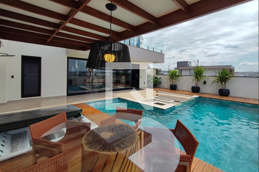 Casa à Venda - Swiss Park, 3 Quartos,  290 m2 em , Campinas - sp | SoloBR