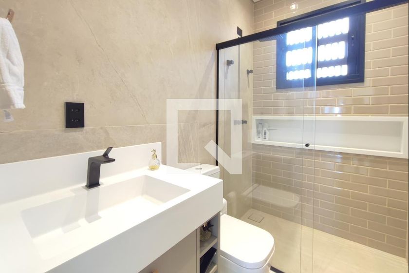 Casa à Venda - Swiss Park, 3 Quartos,  290 m2 em , Campinas - sp | SoloBR