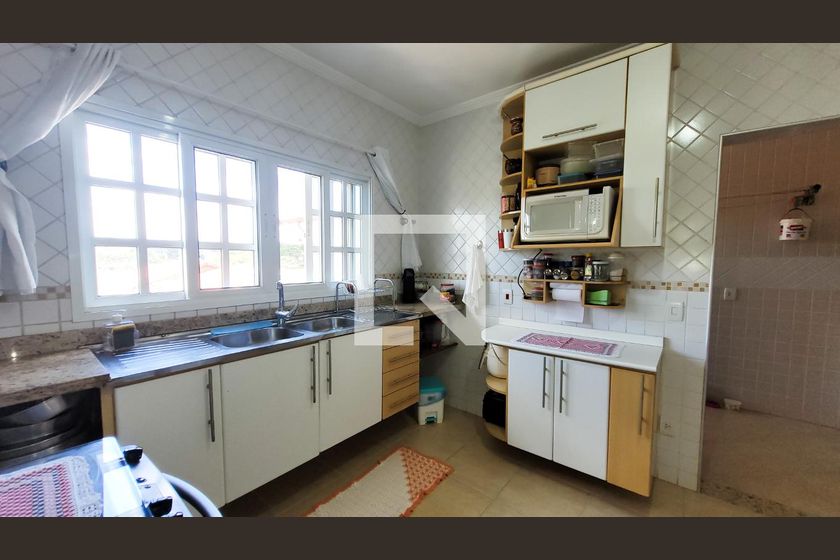 Casa à Venda - Taquaral, 4 Quartos,  360 m2 em , Campinas - sp | SoloBR
