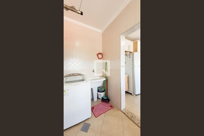 Casa à Venda - Taquaral, 4 Quartos,  360 m2 em , Campinas - sp | SoloBR