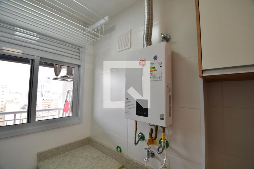 Apartamento à Venda - Centro, 1 Quarto,  45 m2 em , Campinas - sp | SoloBR