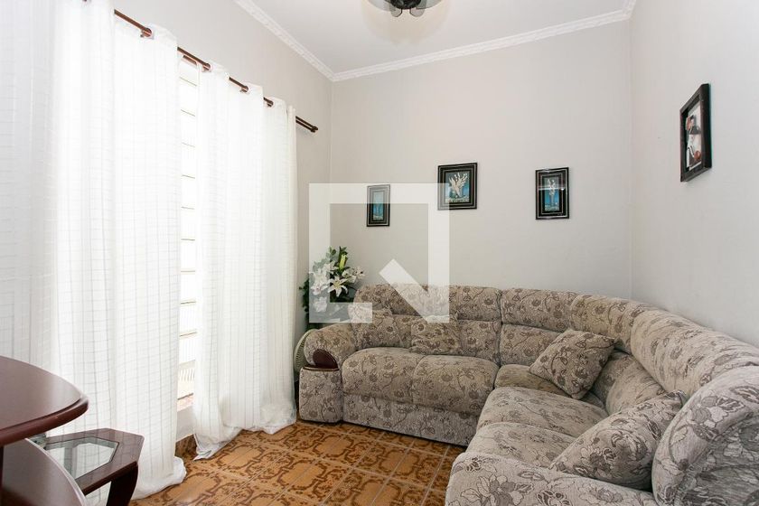 Casa, 2 quartos, 180 m² - Foto 1