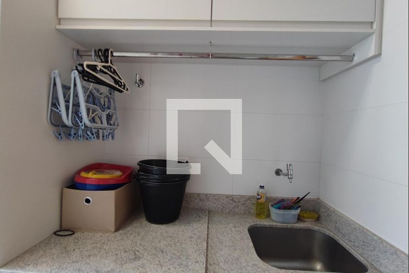 Casa à Venda - Swiss Park, 3 Quartos,  290 m2 em , Campinas - sp | SoloBR
