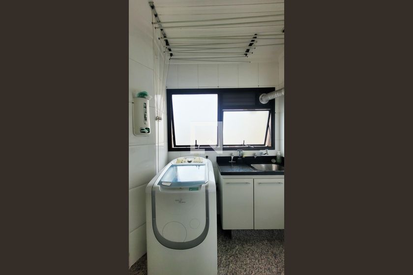 Apartamento à Venda - Bosque, 3 Quartos,  210 m2 em , Campinas - sp | SoloBR