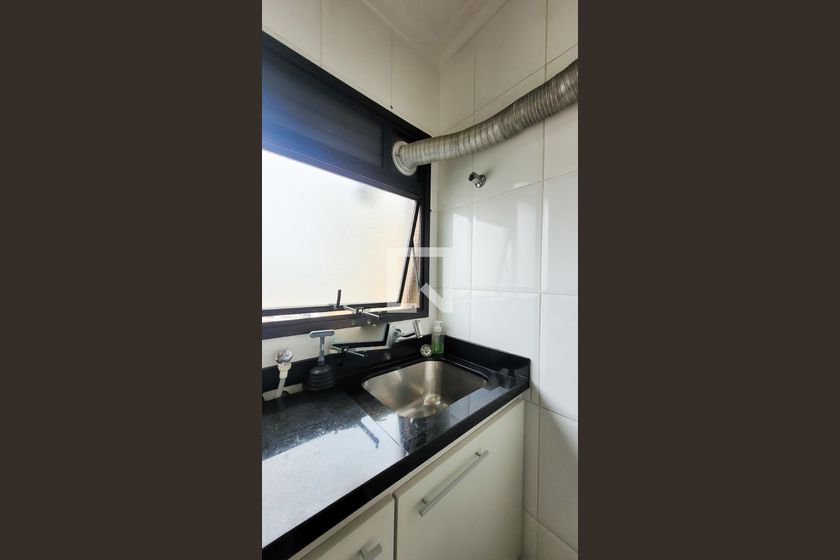 Apartamento à Venda - Bosque, 3 Quartos,  210 m2 em , Campinas - sp | SoloBR