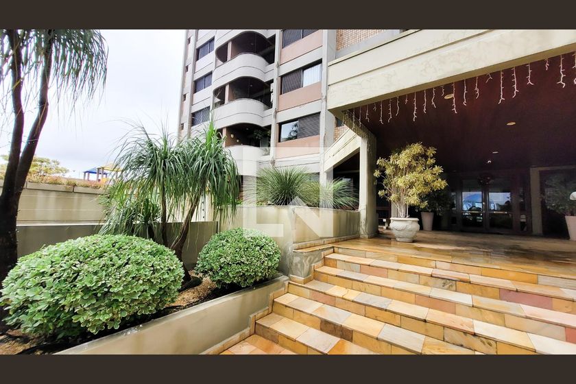 Apartamento à Venda - Bosque, 3 Quartos,  210 m2 em , Campinas - sp | SoloBR