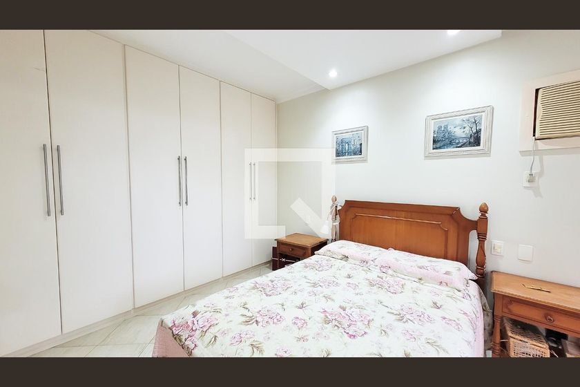 Apartamento à Venda - Bosque, 3 Quartos,  210 m2 em , Campinas - sp | SoloBR