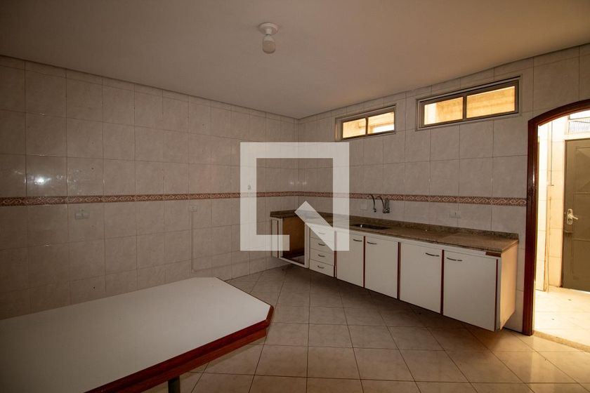 Casa, 3 quartos, 200 m² - Foto 27