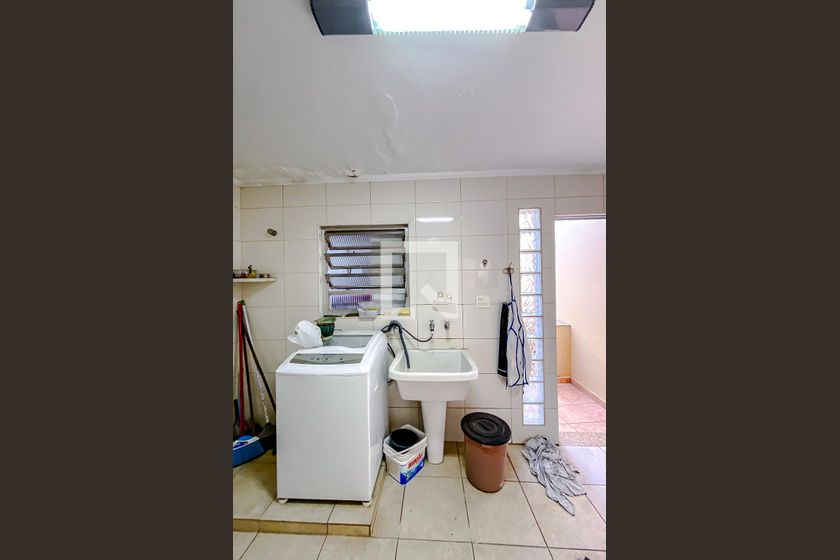 Casa, 3 quartos, 230 m² - Foto 37