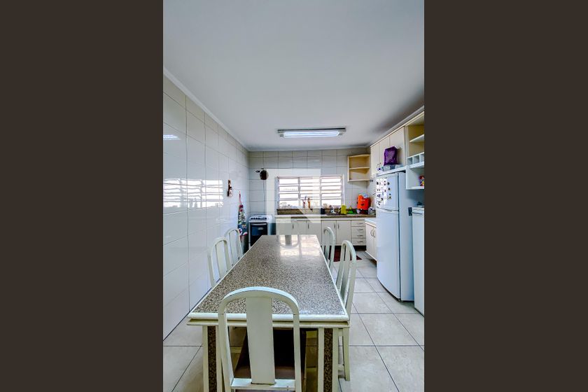 Casa, 3 quartos, 230 m² - Foto 29