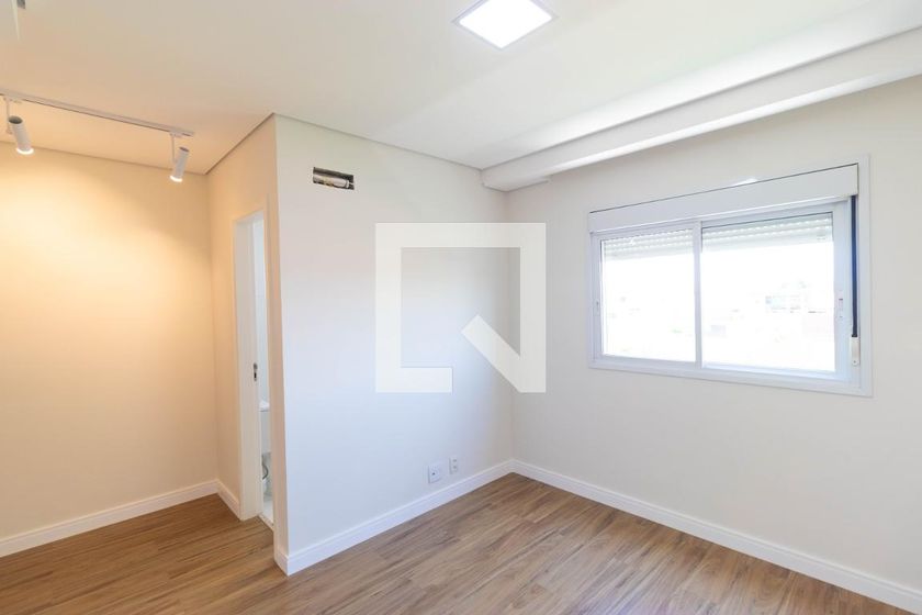 Apartamento à Venda - Lot. Alphaville Campinas, 4 Quartos,  137 m2 em , Campinas - sp | SoloBR