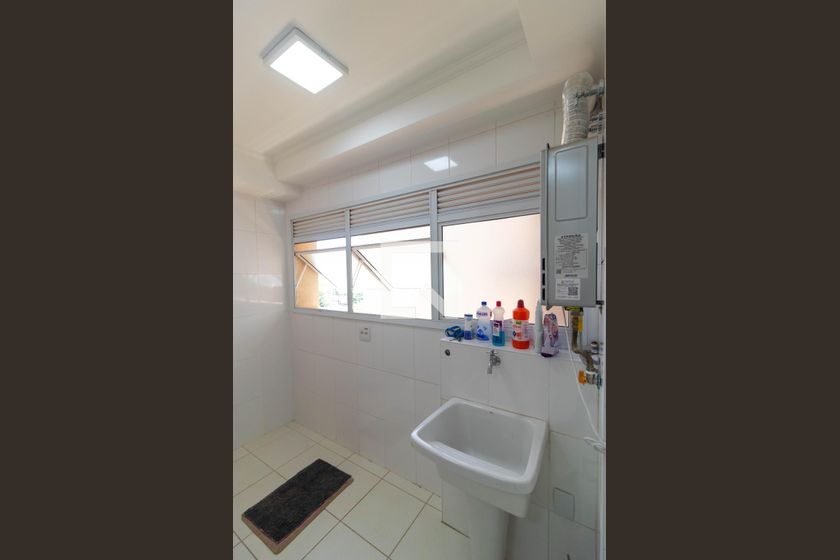 Apartamento à Venda - Lot. Alphaville Campinas, 4 Quartos,  137 m2 em , Campinas - sp | SoloBR