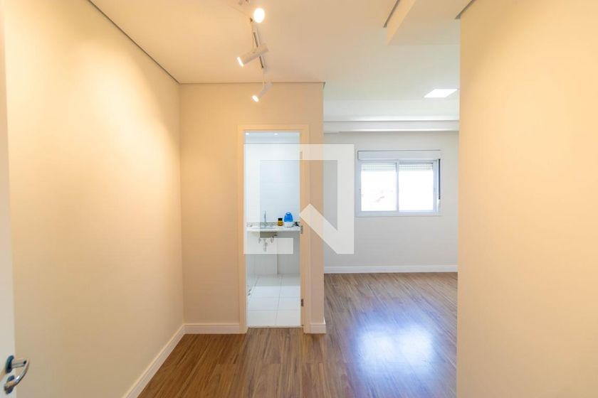 Apartamento à Venda - Lot. Alphaville Campinas, 4 Quartos,  137 m2 em , Campinas - sp | SoloBR
