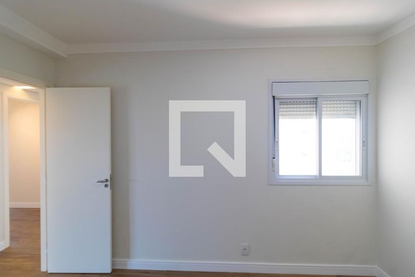 Apartamento à Venda - Lot. Alphaville Campinas, 4 Quartos,  137 m2 em , Campinas - sp | SoloBR