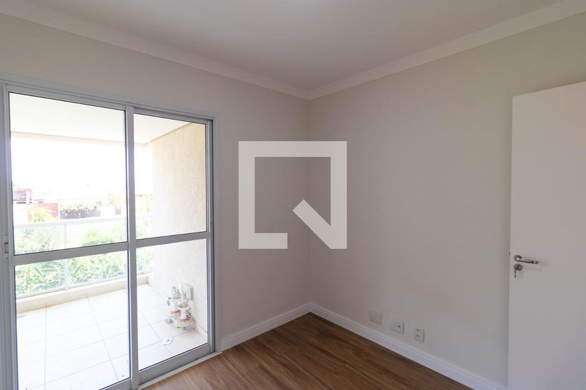 Apartamento à Venda - Lot. Alphaville Campinas, 4 Quartos,  137 m2 em , Campinas - sp | SoloBR
