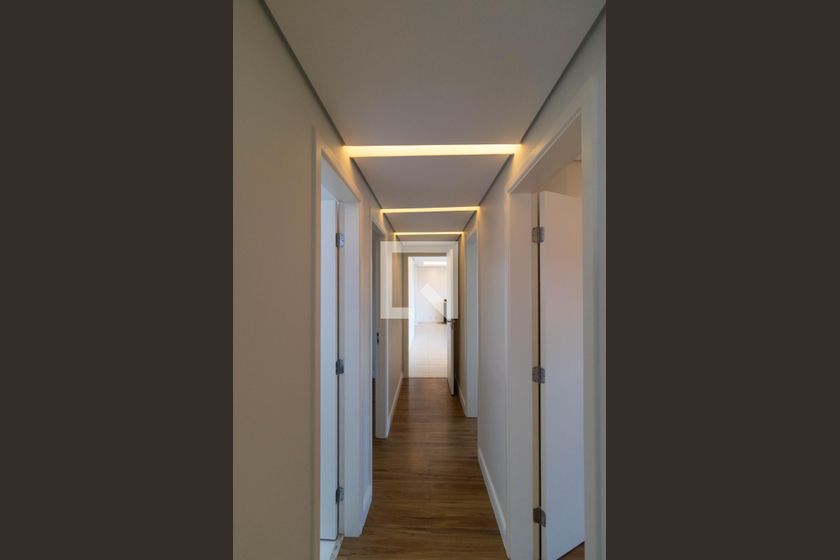 Apartamento à Venda - Lot. Alphaville Campinas, 4 Quartos,  137 m2 em , Campinas - sp | SoloBR
