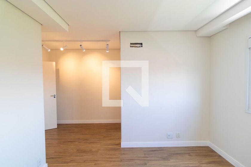 Apartamento à Venda - Lot. Alphaville Campinas, 4 Quartos,  137 m2 em , Campinas - sp | SoloBR