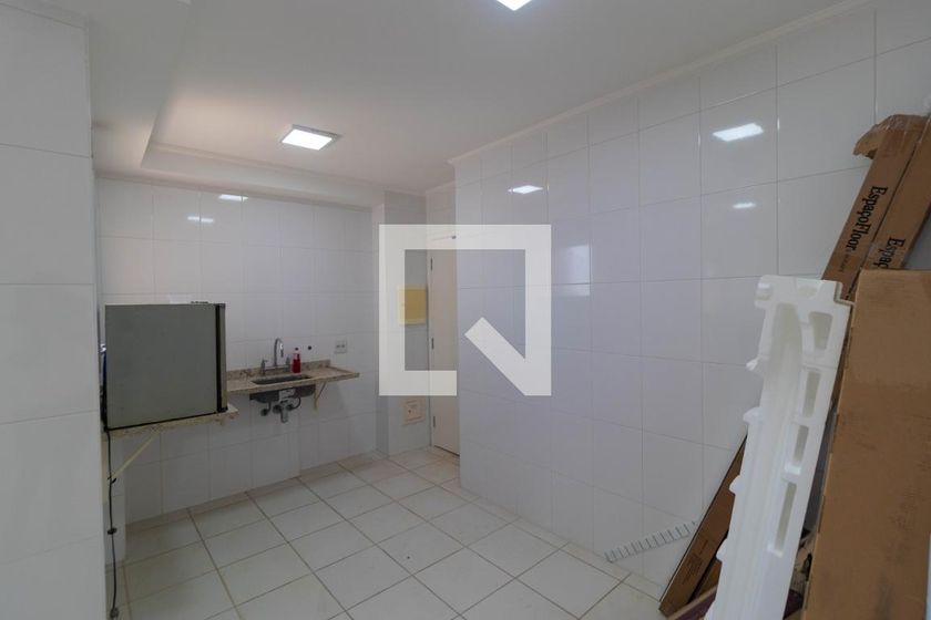 Apartamento à Venda - Lot. Alphaville Campinas, 4 Quartos,  137 m2 em , Campinas - sp | SoloBR