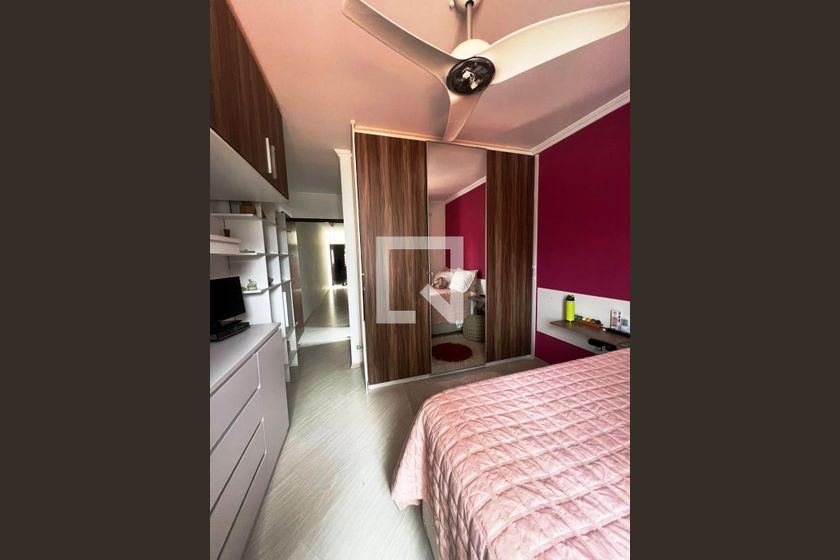 Casa, 3 quartos, 262 m² - Foto 16