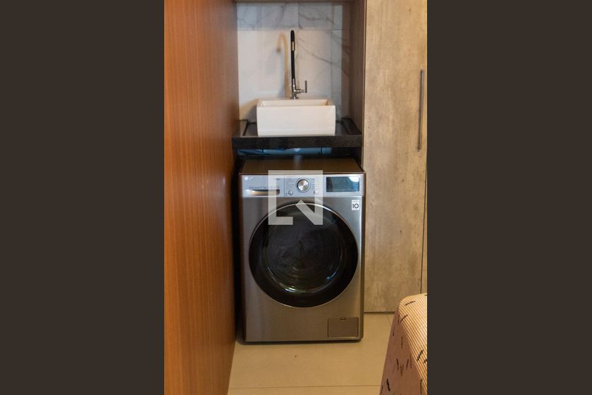 Apartamento à Venda - Bosque, 1 Quarto,  47 m2 em , Campinas - sp | SoloBR