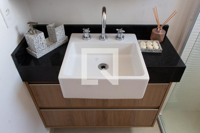 Apartamento à Venda - Bosque, 1 Quarto,  47 m2 em , Campinas - sp | SoloBR