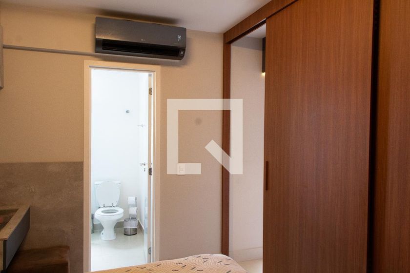 Apartamento à Venda - Bosque, 1 Quarto,  47 m2 em , Campinas - sp | SoloBR