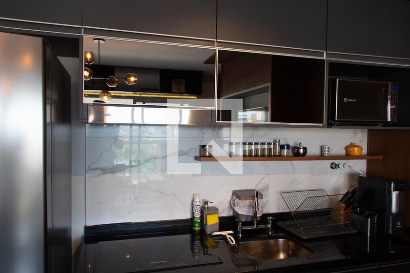 Apartamento à Venda - Bosque, 1 Quarto,  47 m2 em , Campinas - sp | SoloBR
