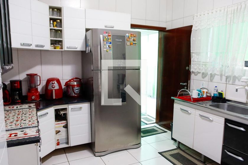 Casa, 3 quartos, 200 m² - Foto 37