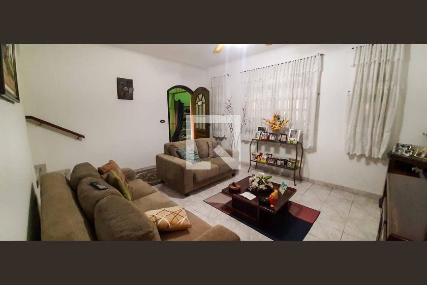 Casa, 3 quartos, 241 m² - Foto 4