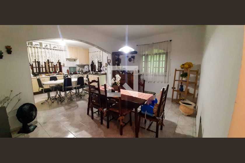 Casa, 3 quartos, 241 m² - Foto 44