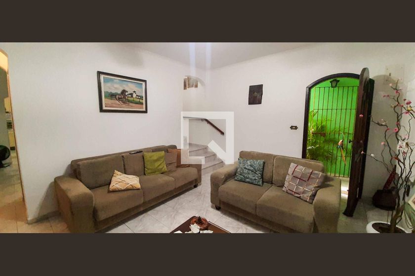 Casa, 3 quartos, 241 m² - Foto 3