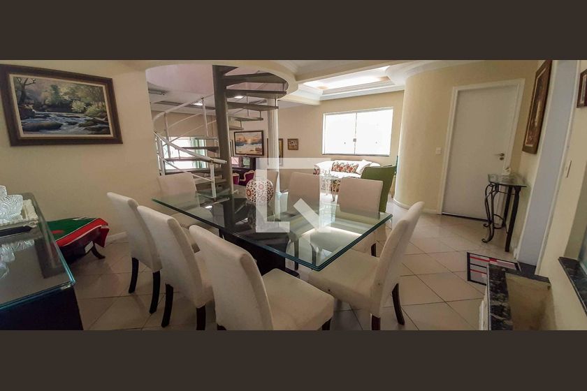 Casa, 3 quartos, 250 m² - Foto 27