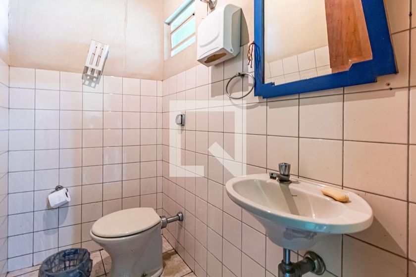 Casa, 3 quartos, 221 m² - Foto 46